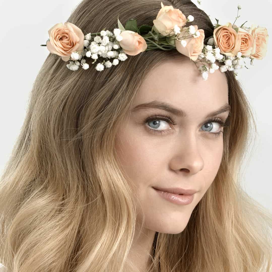 natural wedding beauty look for bohemian bride