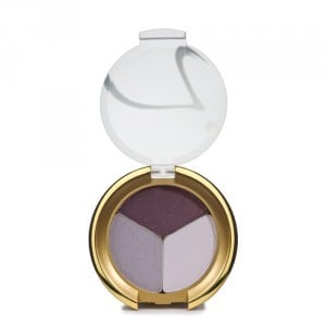 how to apply eyeshadow