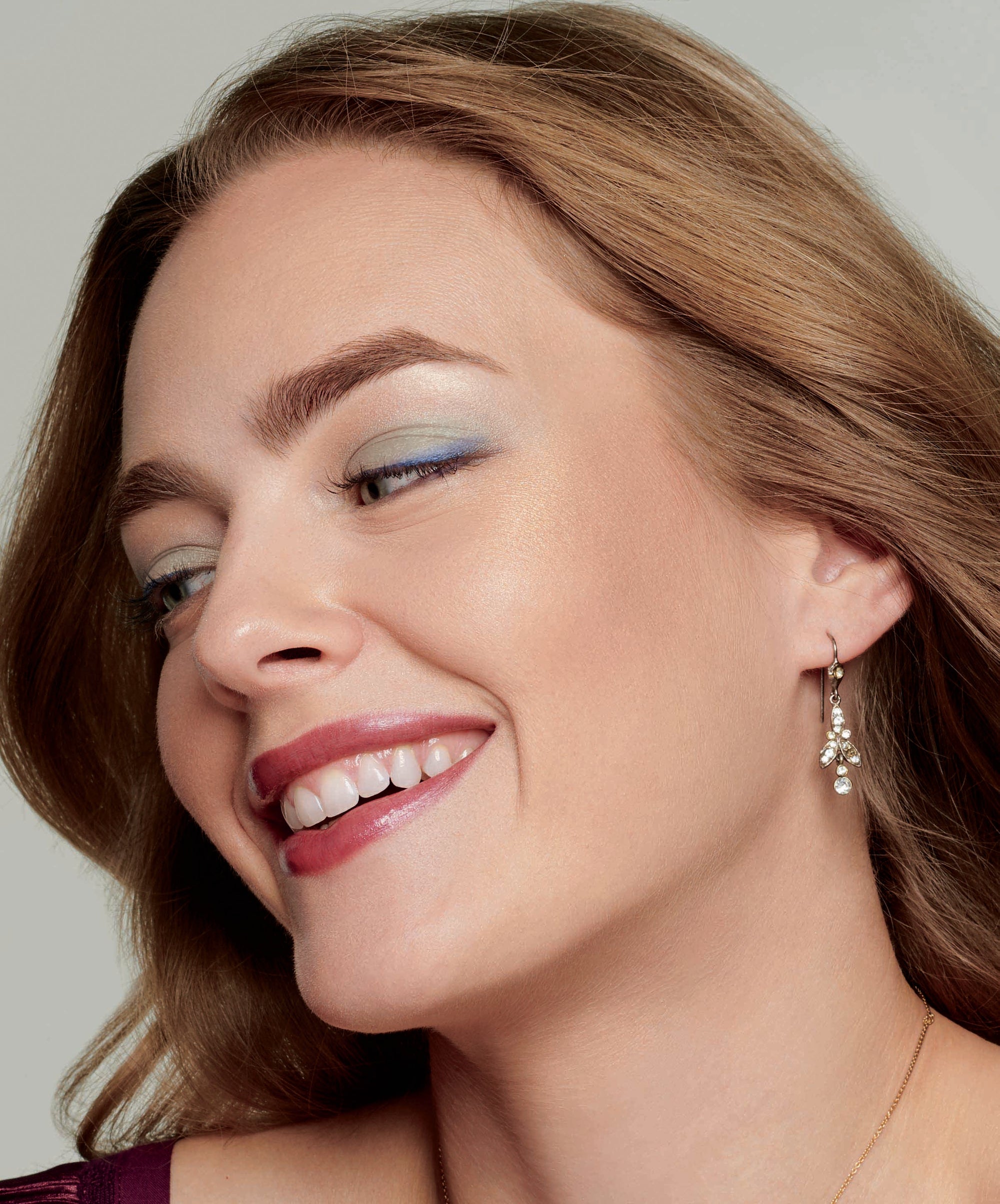 Colorful, Youthful Eyes: Bright, Colorful Eyeshadow is Back from 80s Makeup