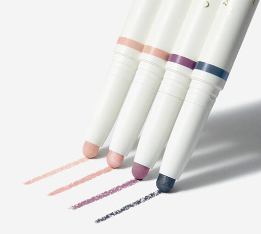 Image of How to Apply Liquid Eyeliner: Perfect Cat Eye | jane iredale